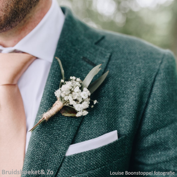 Eerlijk Theoretisch adopteren Corsage-bruidegom gipskruid buttonhole magneten magnets Louise Boonstoppel  - Bruidsboeket | Locatiebloemwerk | corsages | trouwboog | prieeltje