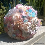 Bruidsboeket broches pastel vlinders Bruidsboeket broches pastel vlinders