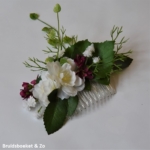 Kam voor in het haar. Passend bij je bruidsboeket