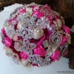 brochesbruidsboeket fuchsia roze brochesbruidsboeket fuchsia roze