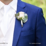 corsage op magneten witte roos corsage op magneten witte roos