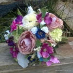 zijdenveldboeket bruidsboeket nepbloemen paars roze wit zijdenveldboeket bruidsboeket nepbloemen paars roze wit